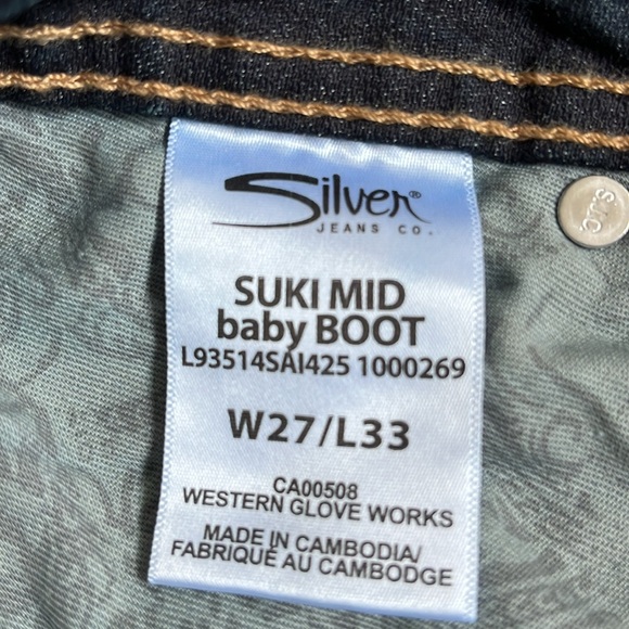 Circa 2018 Silver Suki fit mid rise baby boot jeans. Size W27 L33 - Picture 7 of 9